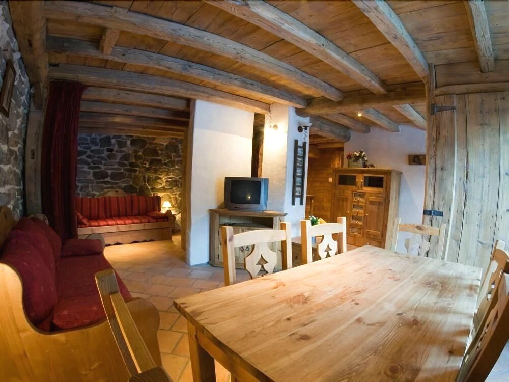 VAUJANYLOCATIONS - Chalets Clovis I & II
