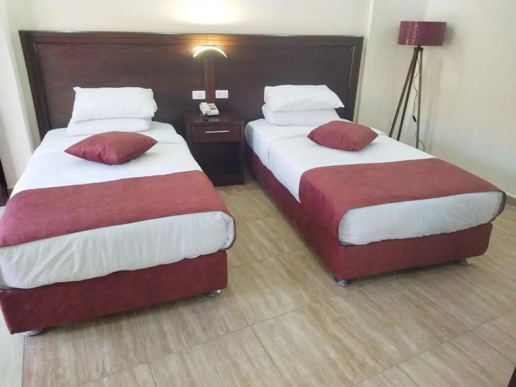 petra agora hotel
