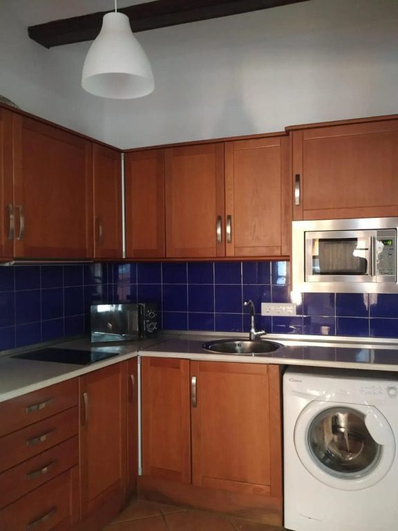 Bonito apartamento con encanto en casco antiguo RON 7