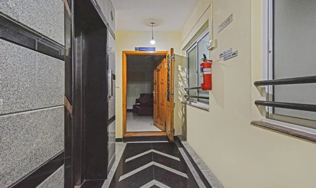 Treebo Samhaar Residency Thoraipakkam