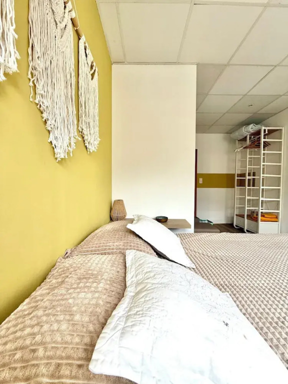 Spacious duplex in the center