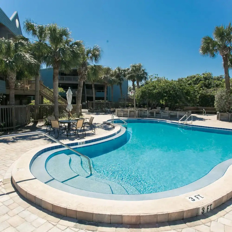 Hibiscus H104 in St Augustine