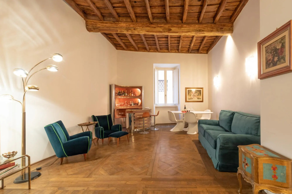 Chic And Style In Historical Via Giulia