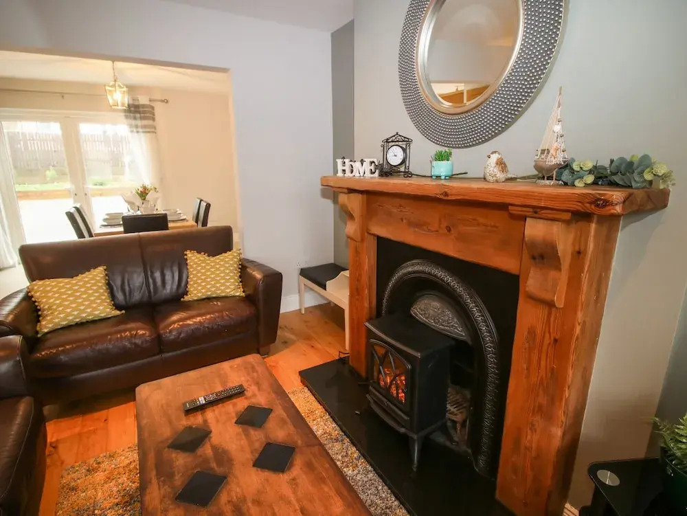 Pebble Lodge