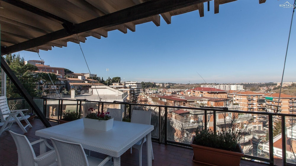 Rental in Rome Aurelia Montana Luxury Apartment