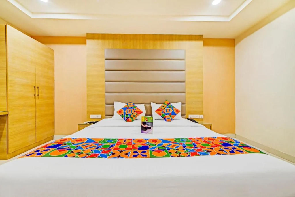 FabHotel Prime Veeraj Suites- Nr Skyview10, Lumbini Avenue, Gachibowli