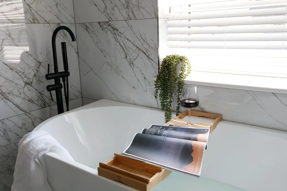 Luxe Experience - Premium Central House