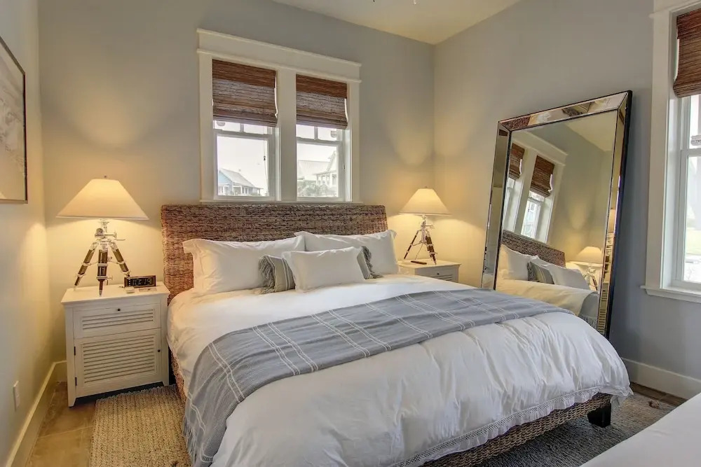 Coastal Charm 258 HI