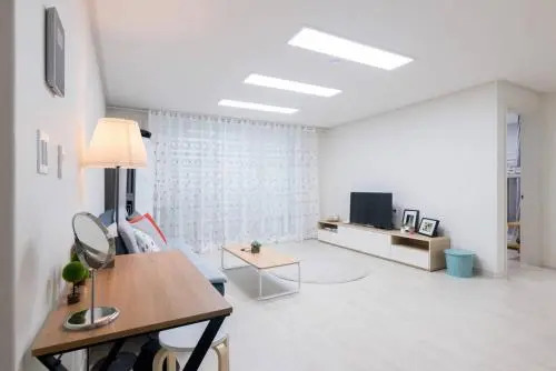 Room Seoul 1987