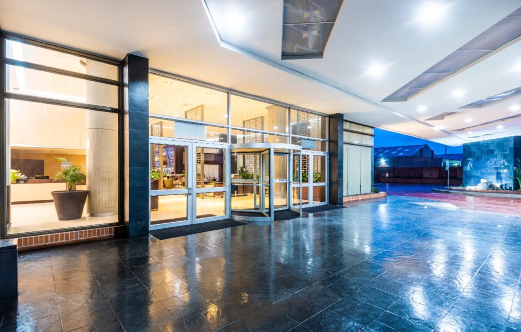 Hilton DoubleTree Bogotá Salitre AR