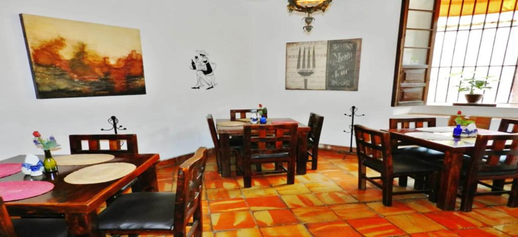Hotel Rosa Morada