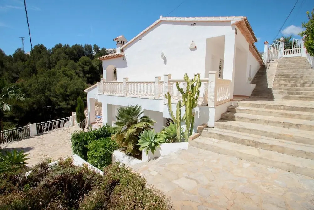 Sesam - sea view villa with private pool in Moraira