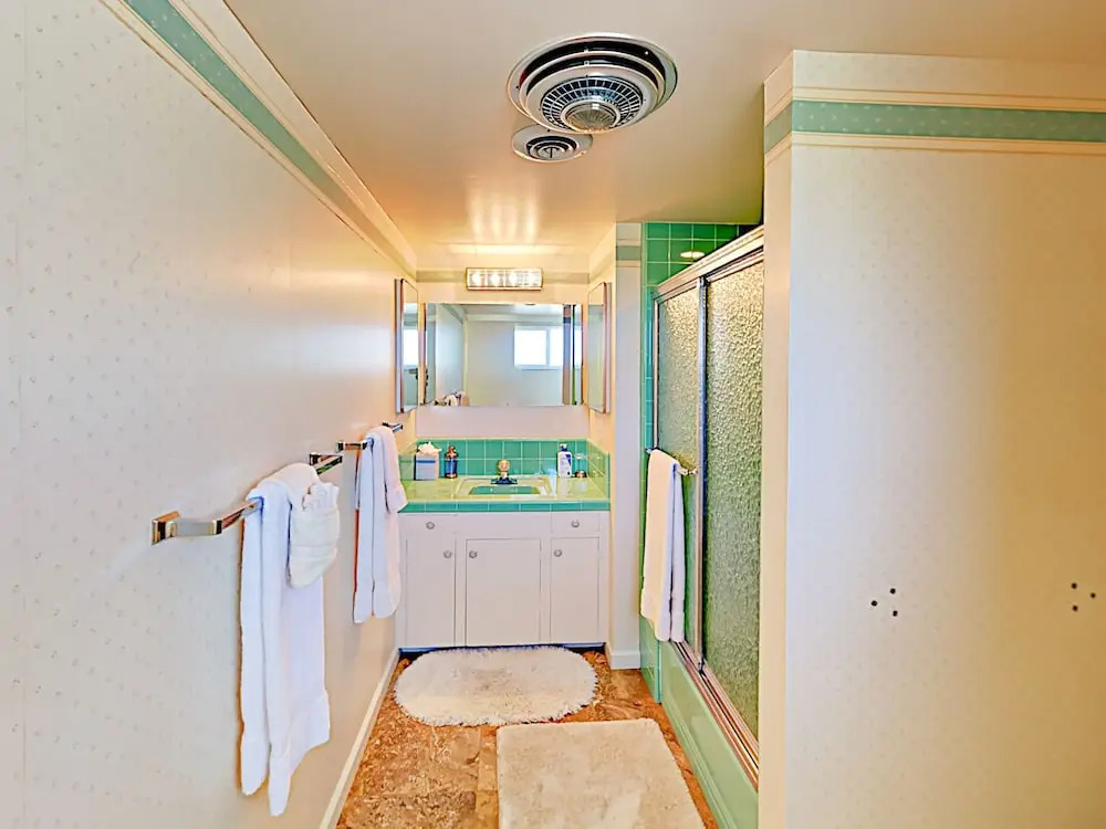 Classic Mid-Century Deanza Home Home