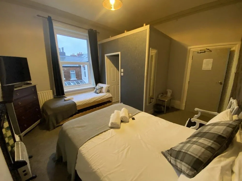 St Andrews house Hotel