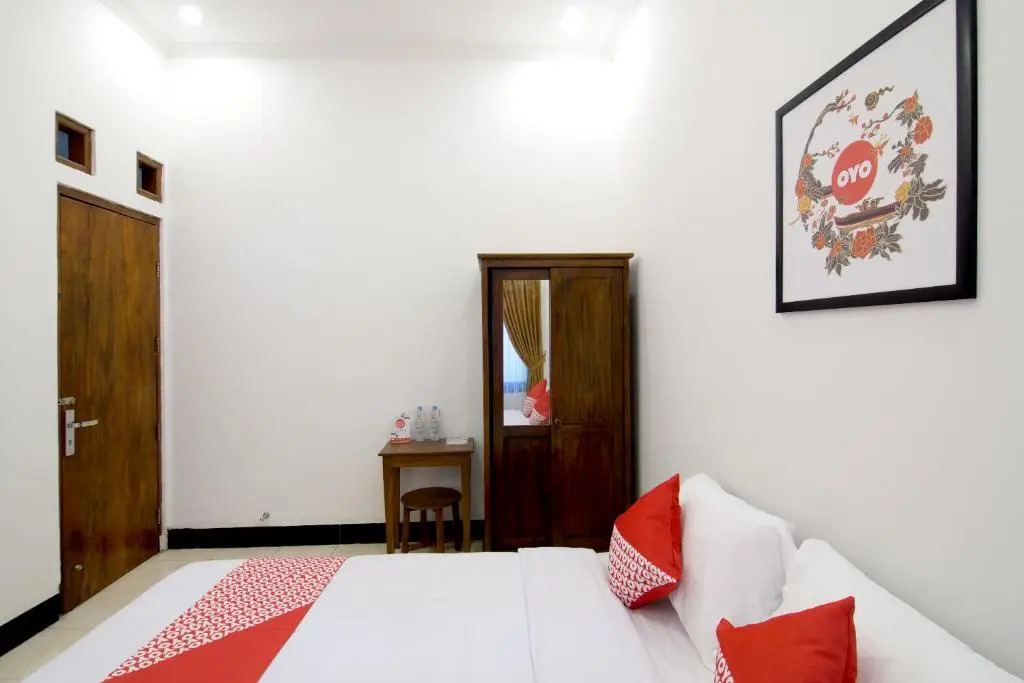 OYO 931 Dara Dewi Homestay