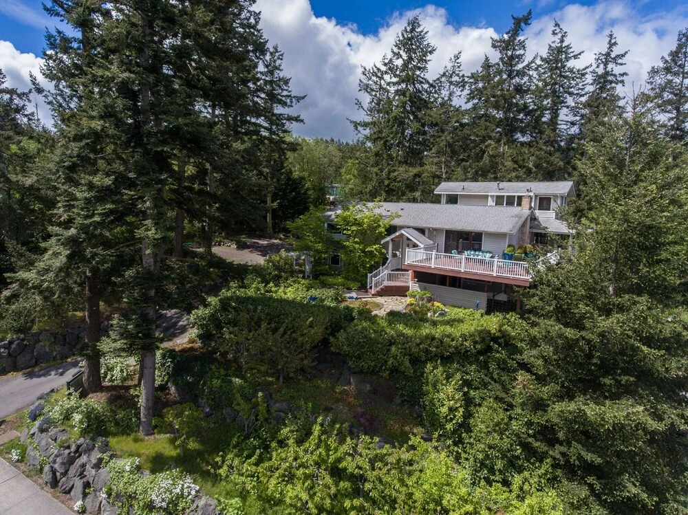 Hillside House Bed and Breakfast