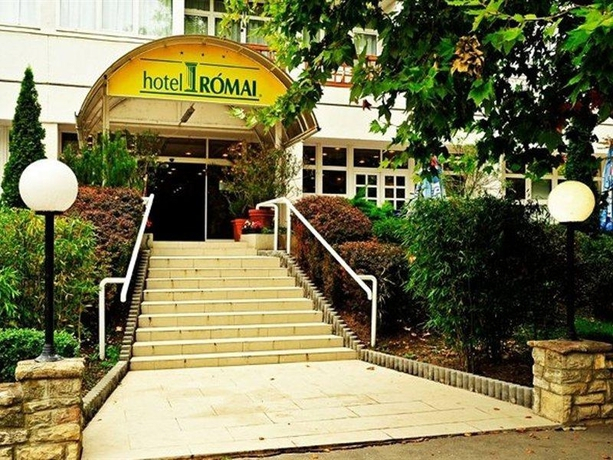 Romai Hotel
