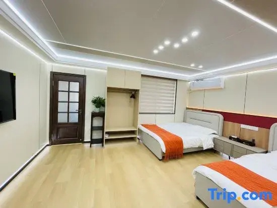 Yinju Homestay (Lianyungang Jiaruibao Plaza)