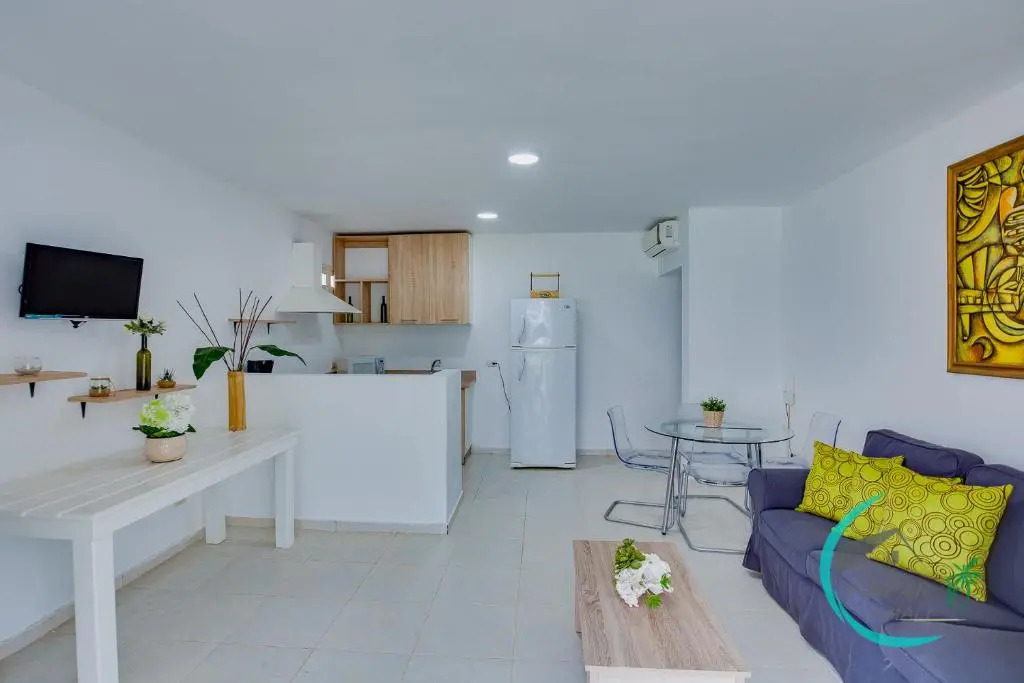 Deluxe E1, 2 Br, Pool,Terrace,Close To The Beach!