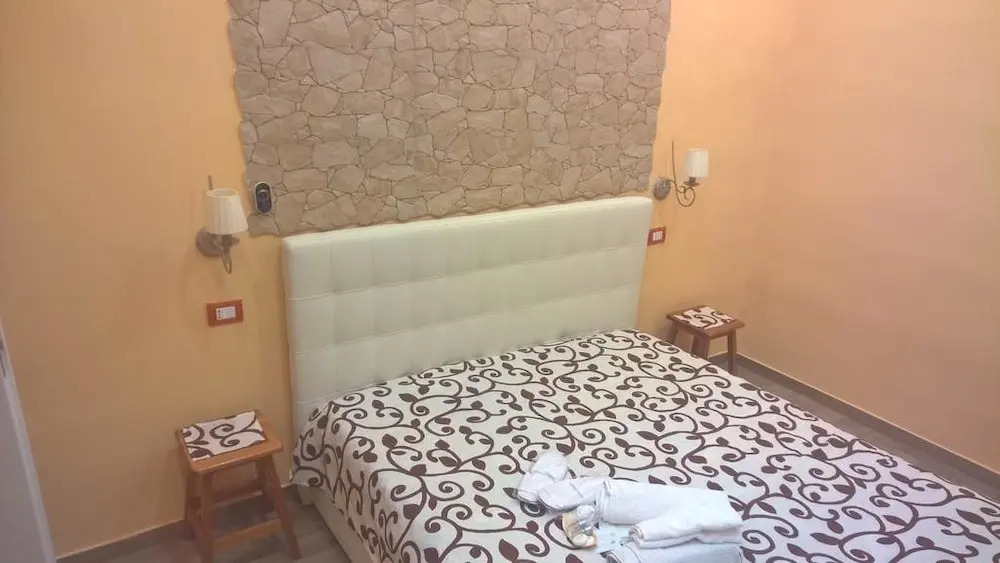 B&B Anny