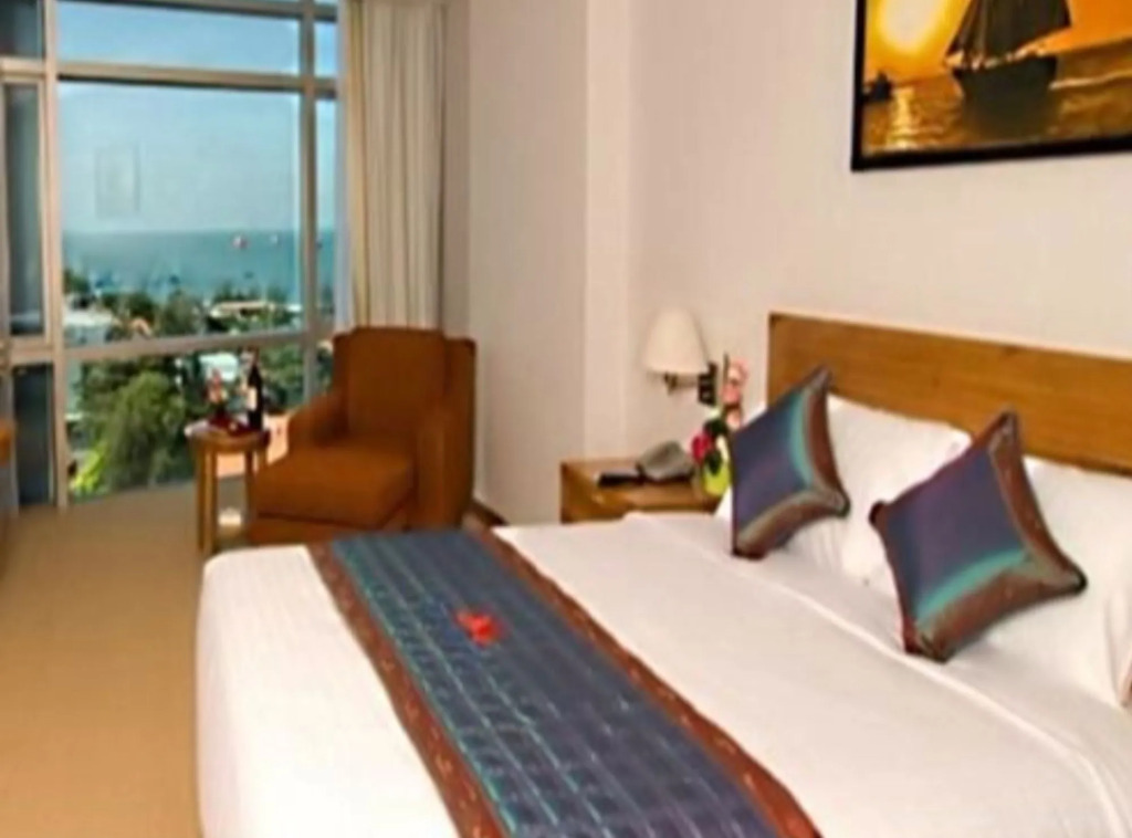 Petro Hotel