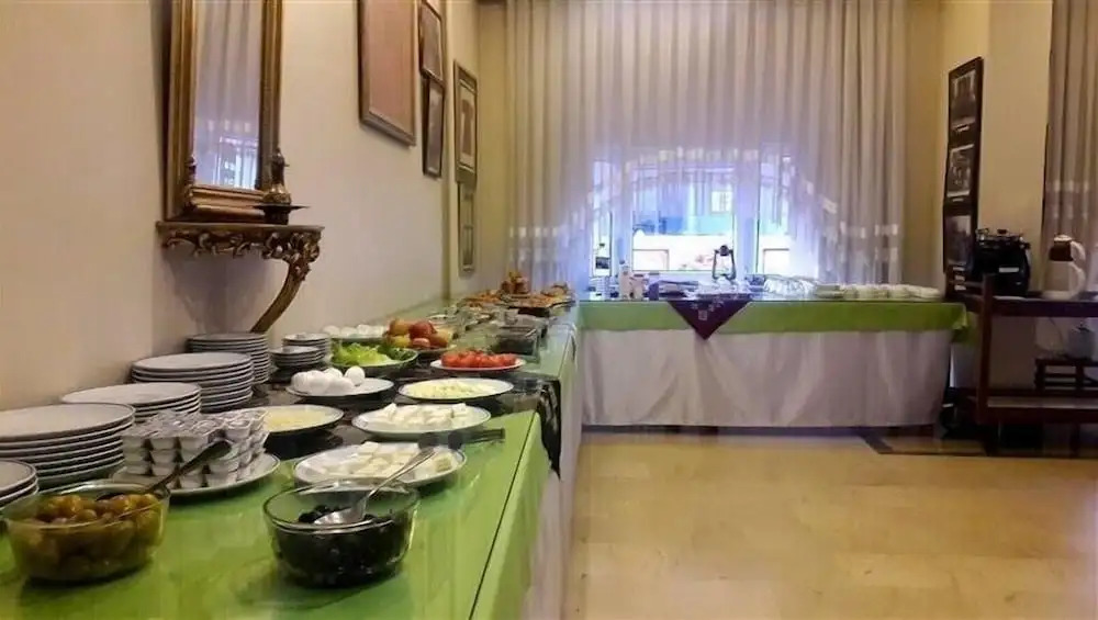 Onder Otel