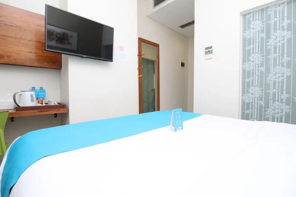 Airy Wenang Pierre Tendean 35 Manado