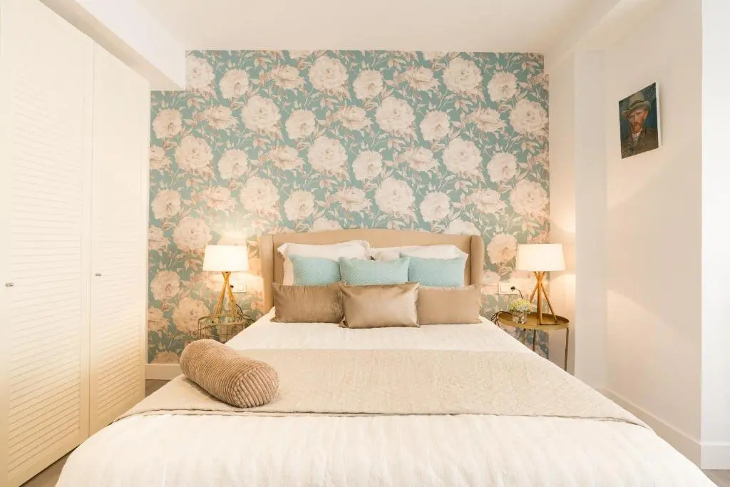 Urbe10 Blasco de Garay 4 Bedroom Apartment