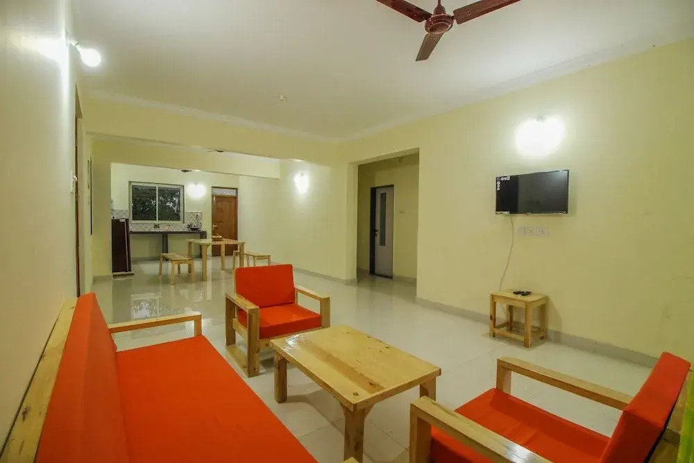 OYO 10297 Home Sunset View 2BHK Dona Paula
