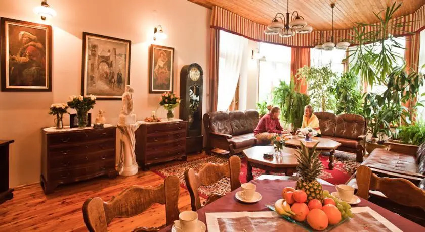Villa Romantica