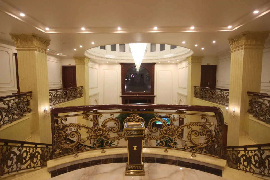 Anh Duong Hotel and Spa
