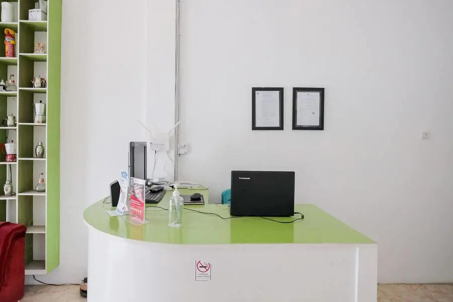RedDoorz Plus near Universitas Saburai Lampung