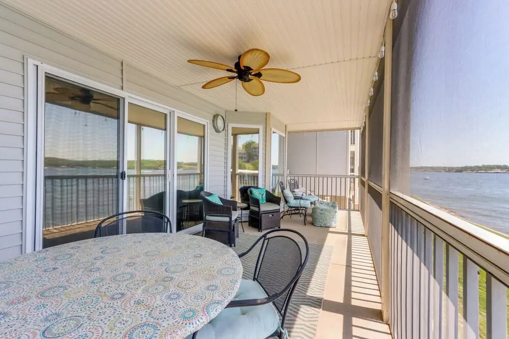 Lake Views & Screened Porch: Ozarks Getaway!
