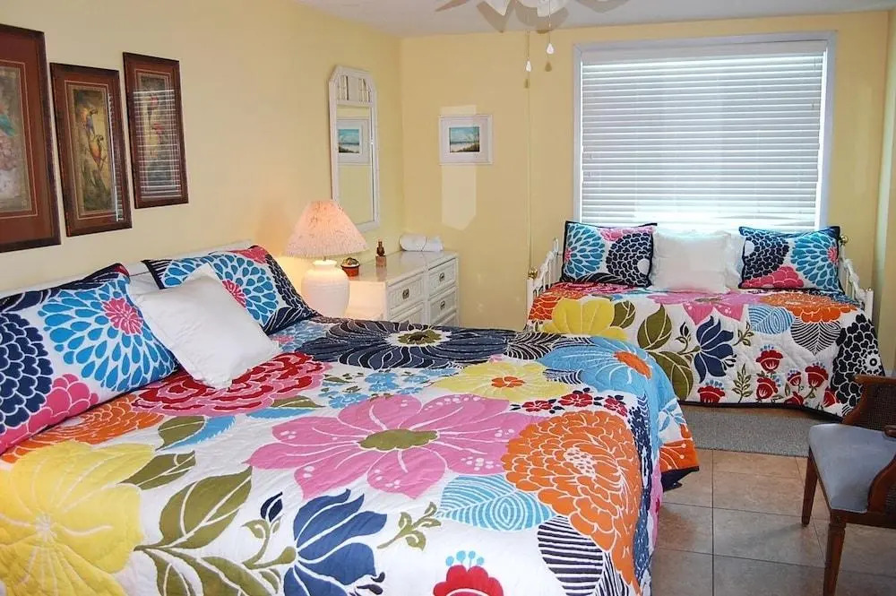 Castaways 3B 2 Bedroom Condo By Redawning