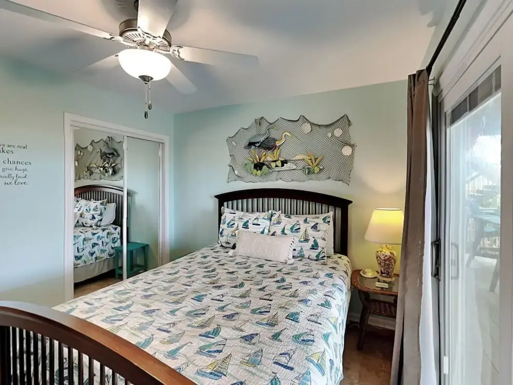 Sunshiny Daze by Topsail Realty