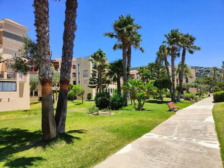 Apartamento reformado en Urb. Jardines de Zahara