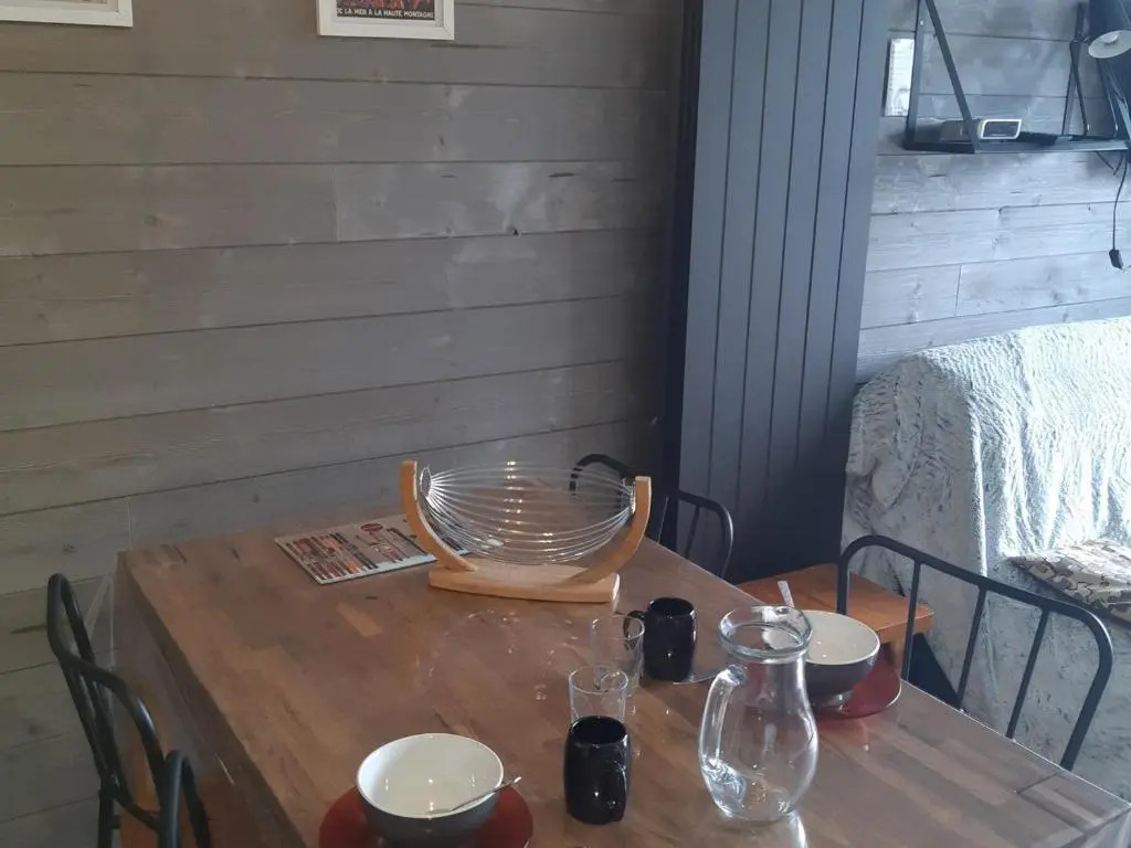 Appartement Les Deux Alpes, 1 pièce, 4 personnes - FR-1-516-81