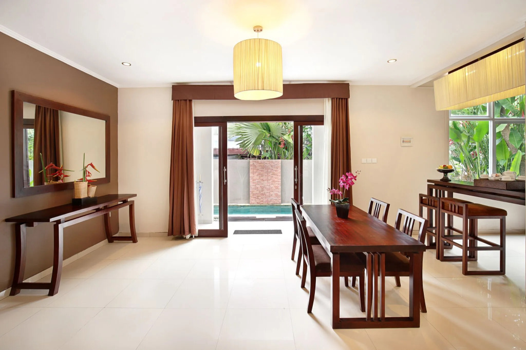 Uppala Villa Seminyak
