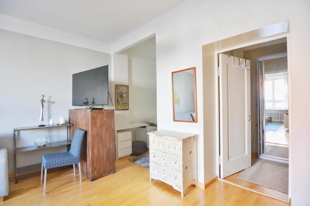 Self check-in: Kallio City apartment 50m2