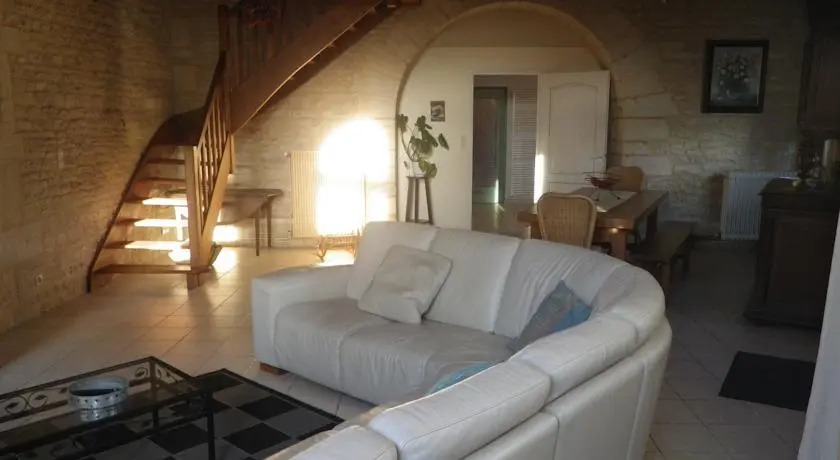 La Grange aux Dimes