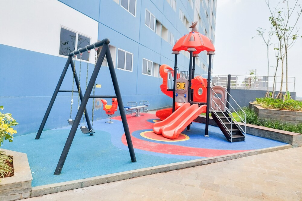 Serene Studio For 2 Pax At Cisauk Point Apartment