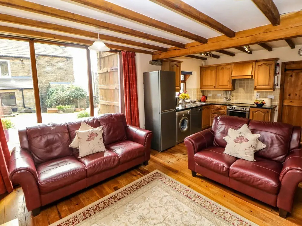Midfeather Cottage
