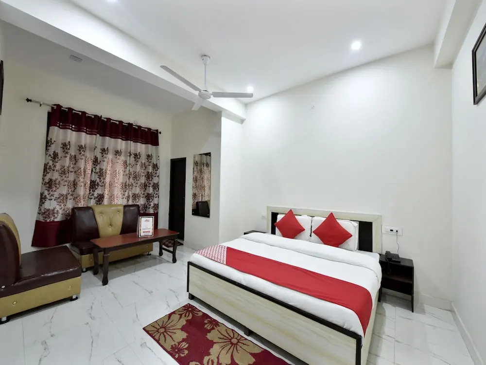 OYO 12662 Hotel Granite Peak