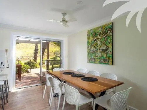 Palms House