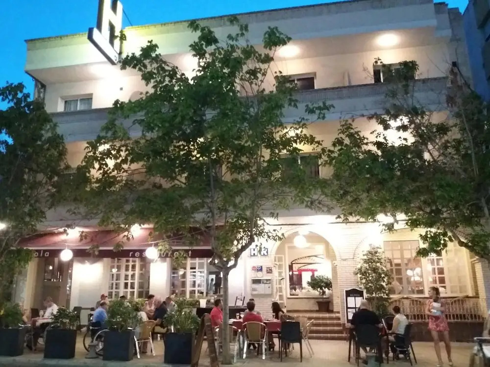 Hotel Restaurant Llansola