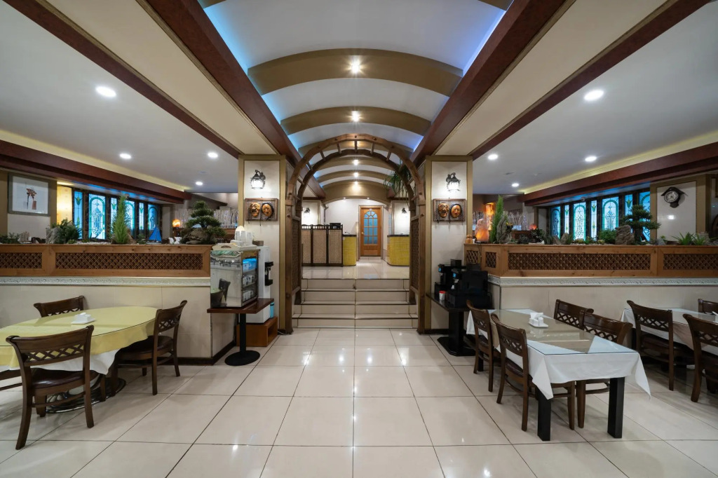 Symphony Hotel