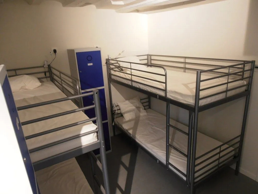 Plaza Catedral hostel