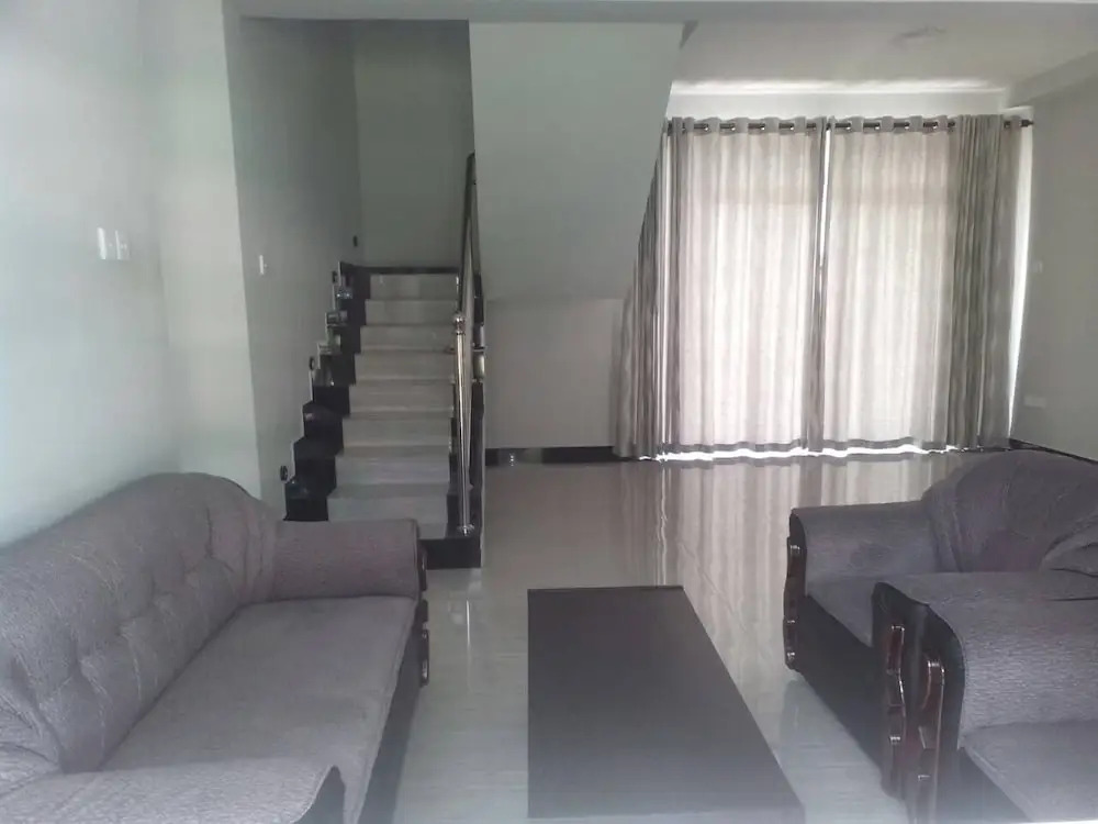 Lanka Lands Holiday Home