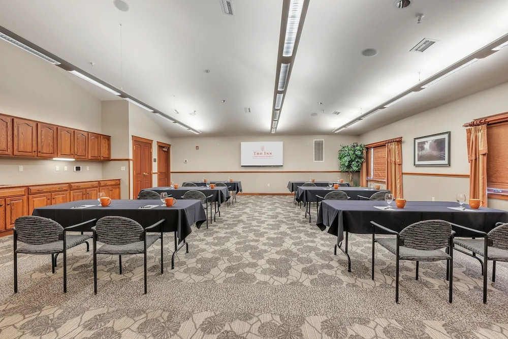 The Inn at Ohio Northern University