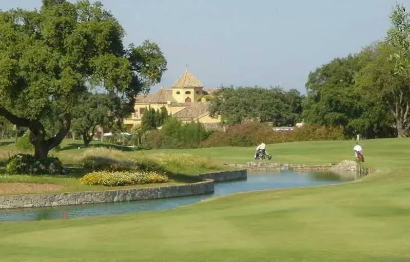 The Suites At San Roque Club